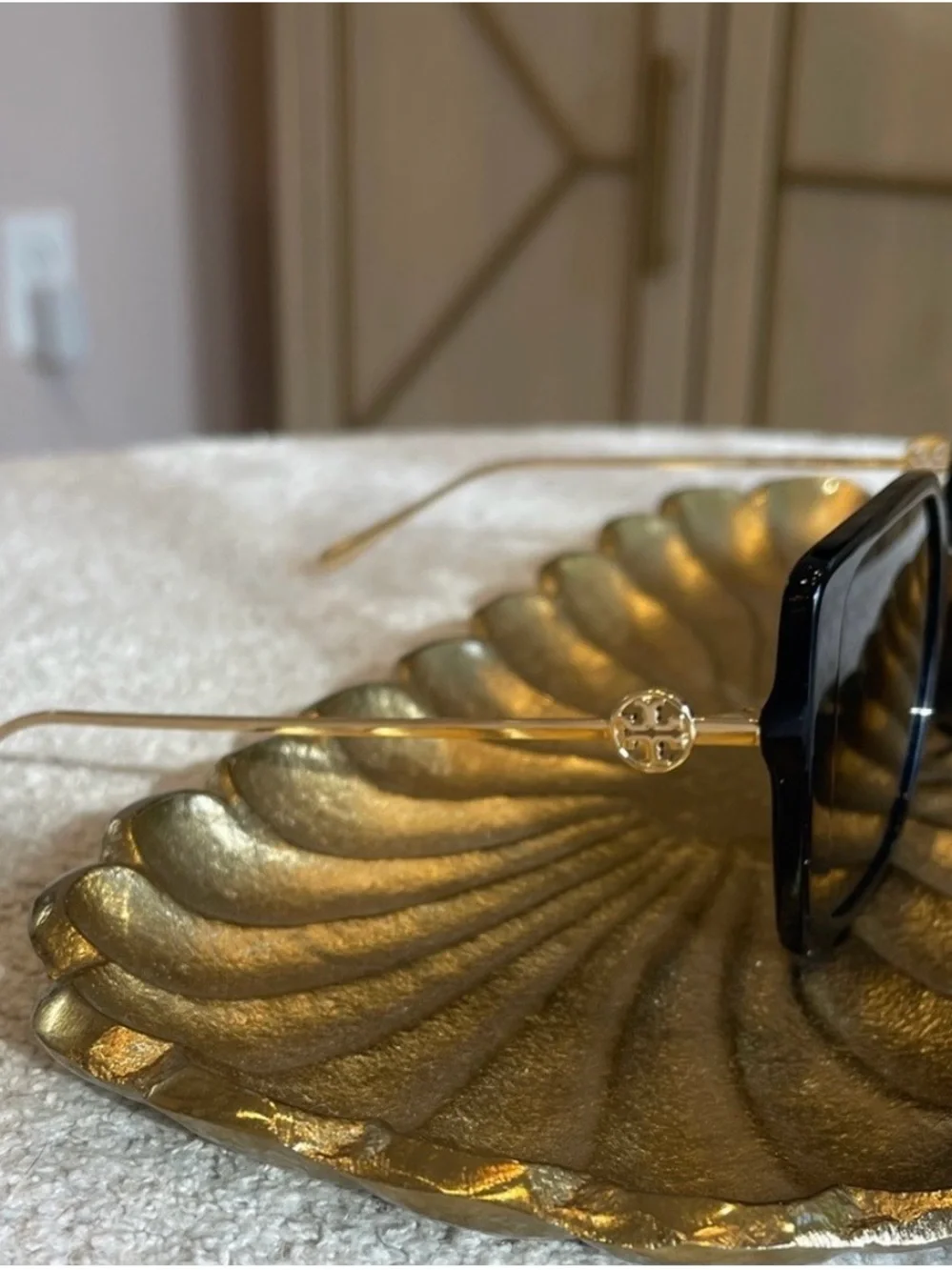 NWOT Tory Burch Black Sunglasses with Gold Temples